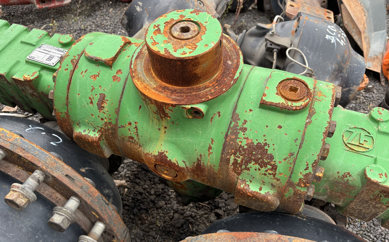 John Deere 3400 ZF MS-T3035 OŚ TYLNA Zwolnica Zwrotnica Pochwa CZĘŚCI AZ55066 - Bočni reduktor za Kmetijski stroj: slika 4 John Deere 3400 ZF MS-T3035 OŚ TYLNA Zwolnica Zwrotnica Pochwa CZĘŚCI AZ55066 - Bočni reduktor za Kmetijski stroj: slika 4