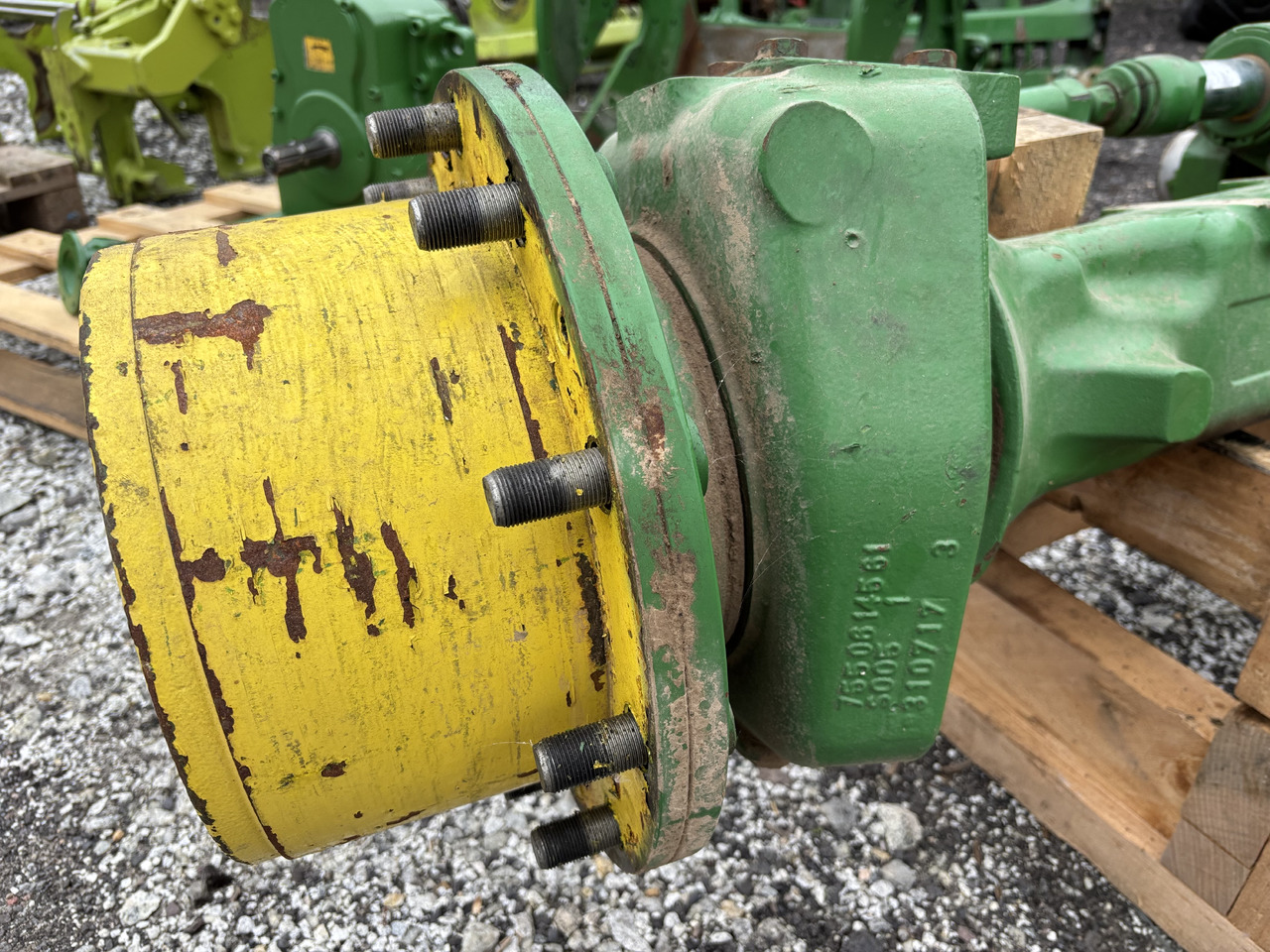 John Deere 6175 6195 6215 6R 175 195 215 Obudowa Zwolnicy Kapelusz L216972 - Bočni reduktor za Kmetijski stroj: slika 2 John Deere 6175 6195 6215 6R 175 195 215 Obudowa Zwolnicy Kapelusz L216972 - Bočni reduktor za Kmetijski stroj: slika 2