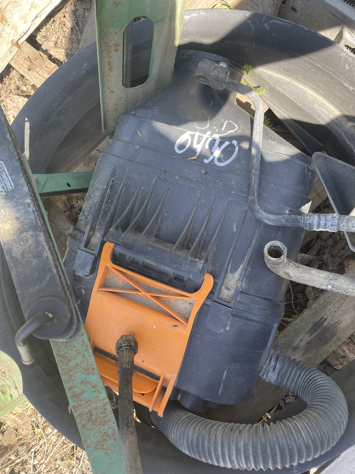 John Deere 6330 6430 6530 - filtr powietrza komplet AL167771 - Zračni filter za Kmetijski stroj: slika 1 John Deere 6330 6430 6530 - filtr powietrza komplet AL167771 - Zračni filter za Kmetijski stroj: slika 1