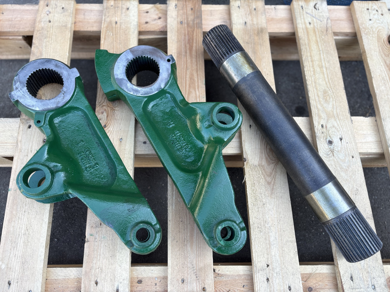 John Deere 6800 6900 7000 Wałek + ramiona podnośnika komplet R126713 L100694 - Reakcijski drog za Kmetijski stroj: slika 3 John Deere 6800 6900 7000 Wałek + ramiona podnośnika komplet R126713 L100694 - Reakcijski drog za Kmetijski stroj: slika 3