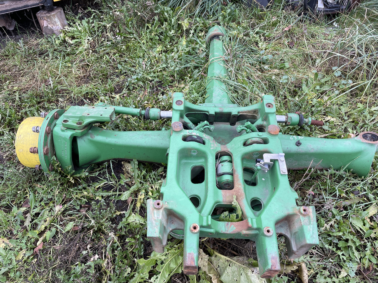 John Deere 6930 7730 - oś przednia - zwolnica zwrotnica obudowa 750/141 AL167150 - Bočni reduktor za Kmetijski stroj: slika 1 John Deere 6930 7730 - oś przednia - zwolnica zwrotnica obudowa 750/141 AL167150 - Bočni reduktor za Kmetijski stroj: slika 1