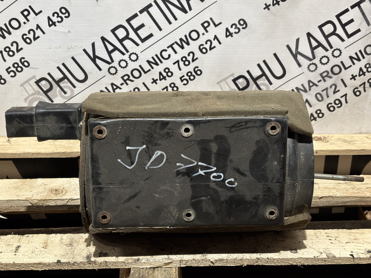 John Deere 7000 7600 7700 7800 7610 7710 7810 Obudowa Filtra Powietrza R125779 - Zračni filter za Kmetijski stroj: slika 4 John Deere 7000 7600 7700 7800 7610 7710 7810 Obudowa Filtra Powietrza R125779 - Zračni filter za Kmetijski stroj: slika 4