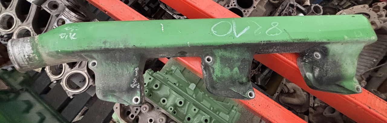 John Deere 8210 Kolektor Dolotowy R503413 R116727 - Sesalni kolektor za Kmetijski stroj: slika 1 John Deere 8210 Kolektor Dolotowy R503413 R116727 - Sesalni kolektor za Kmetijski stroj: slika 1