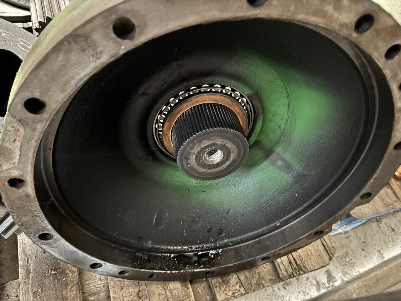 Bočni reduktor za Kmetijski stroj John Deere 8330 8370  Zwolnica Tylna Obudowa Wał R156486  R174225 R156486 R314670 R296985 R560119: slika 8