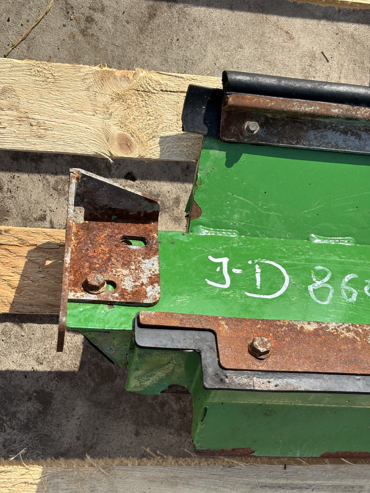 John Deere 8600 Kaptur Osłona Maska AXE46452 - Pokrov motorja za Kmetijski stroj: slika 3 John Deere 8600 Kaptur Osłona Maska AXE46452 - Pokrov motorja za Kmetijski stroj: slika 3