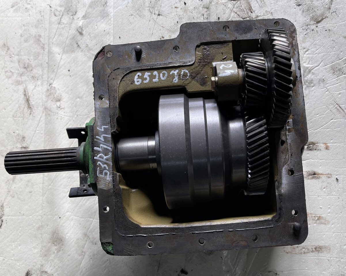 John Deere-przystawka przedniego napędu/John Deere 6520 / 6400 / 6210 - Transmission za Kmetijski stroj: slika 1 John Deere-przystawka przedniego napędu/John Deere 6520 / 6400 / 6210 - Transmission za Kmetijski stroj: slika 1