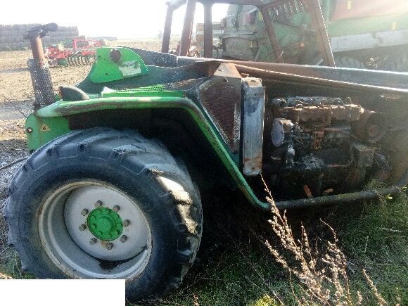 ŁADOWARKA TELESKOPOWA Merlo p26.6 spt - CZĘŚCI - Silnik - Motor za Kmetijski stroj: slika 2 ŁADOWARKA TELESKOPOWA Merlo p26.6 spt - CZĘŚCI - Silnik - Motor za Kmetijski stroj: slika 2