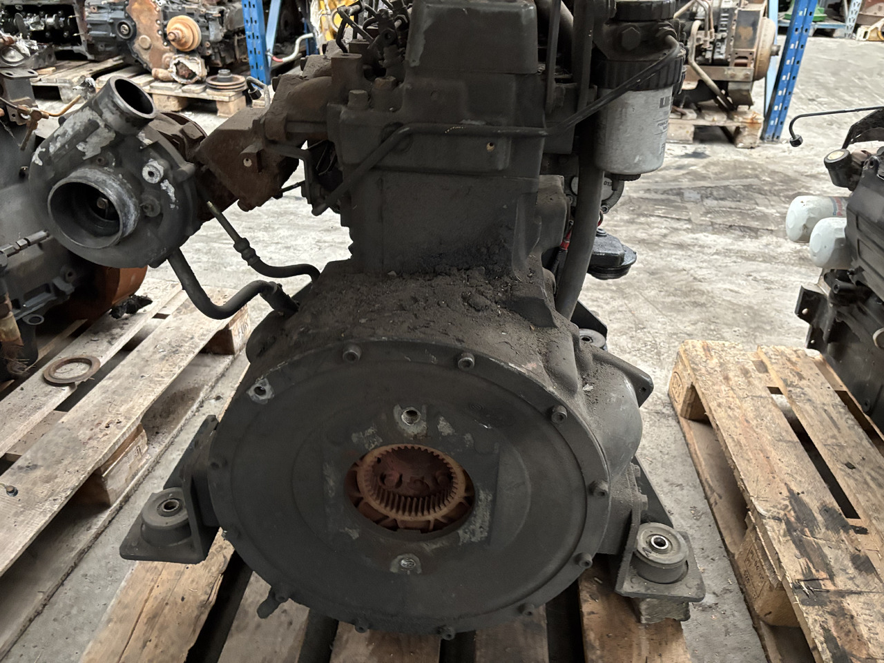 Liebherr D504 TI OI eII 97/68FA 2001/63 Silnik CZĘŚCI - Motor za Kmetijski stroj: slika 5 Liebherr D504 TI OI eII 97/68FA 2001/63 Silnik CZĘŚCI - Motor za Kmetijski stroj: slika 5