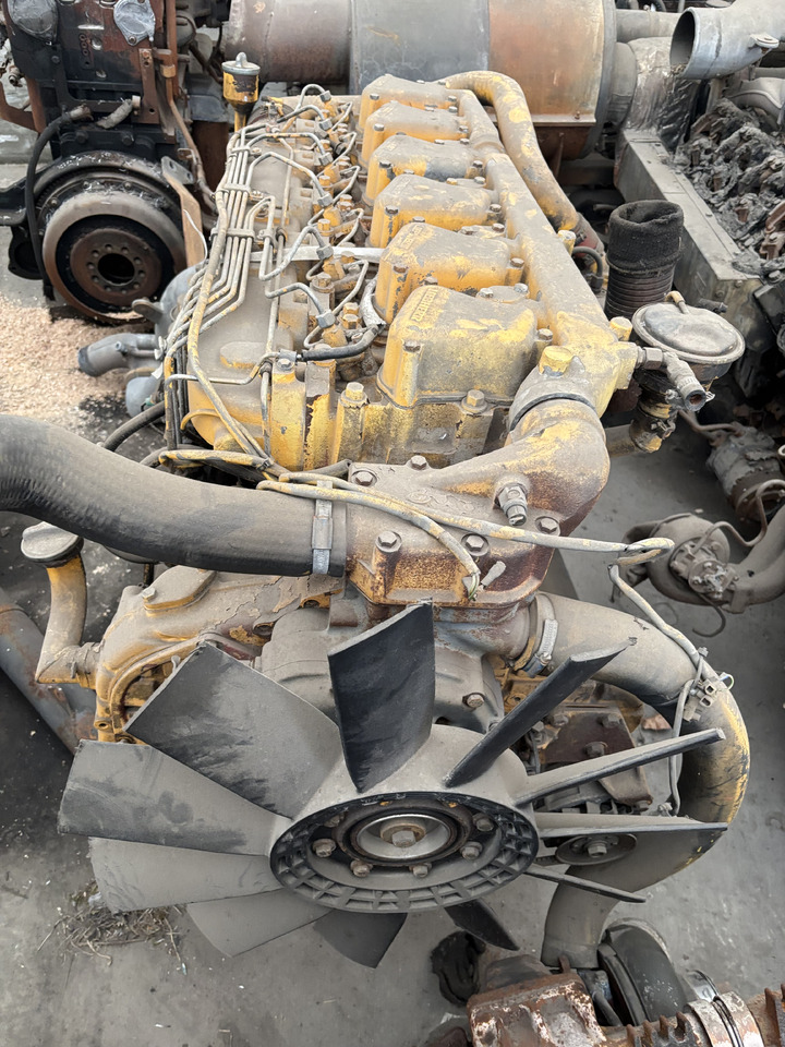 Liebherr D906TB D 904 TB Silnik Kompletny Blok Koło Zamachowe Wał Korbowy Pokrywa Miska CZĘŚCI - Vztrajnik za Kmetijski stroj: slika 1 Liebherr D906TB D 904 TB Silnik Kompletny Blok Koło Zamachowe Wał Korbowy Pokrywa Miska CZĘŚCI - Vztrajnik za Kmetijski stroj: slika 1