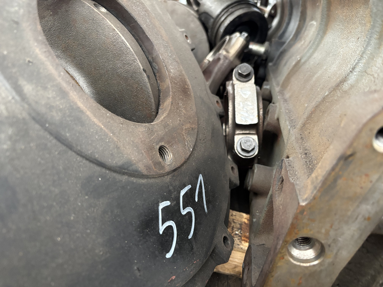 Liebherr D916 Blok Silnika 3201042 Wał Obudowa Tłoki CZĘŚCI - Blok cilindra za Kmetijski stroj: slika 5 Liebherr D916 Blok Silnika 3201042 Wał Obudowa Tłoki CZĘŚCI - Blok cilindra za Kmetijski stroj: slika 5