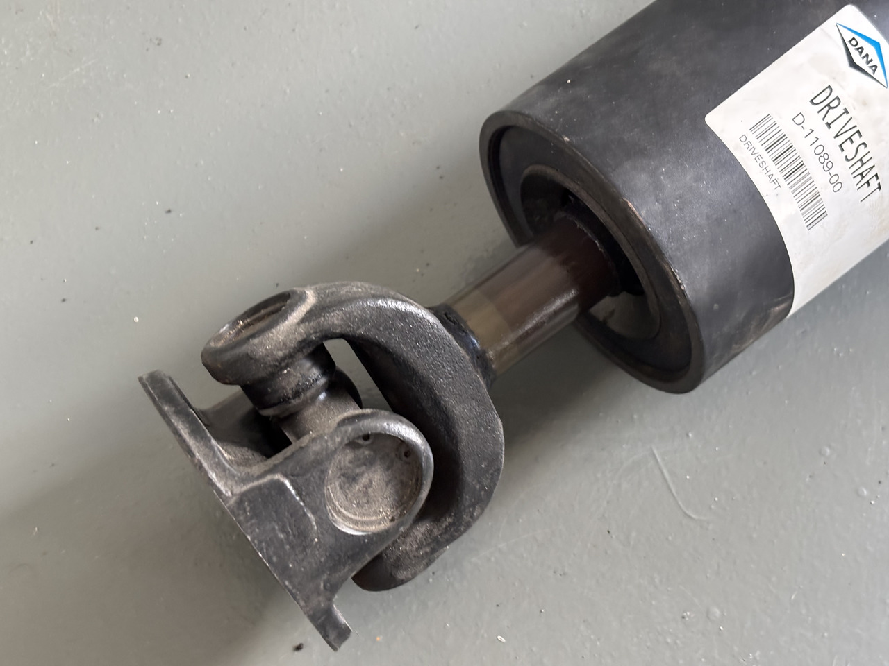 MANITOU MLT 731 Wał Cardana D-11089-00 D-11089-00-DS NOWY - Transmission za Gradbeni stroj: slika 2 MANITOU MLT 731 Wał Cardana D-11089-00 D-11089-00-DS NOWY - Transmission za Gradbeni stroj: slika 2