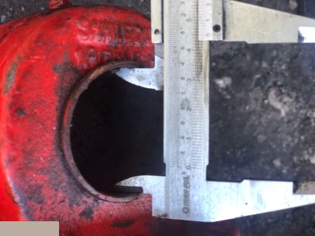 Manitou 524 - Siłownik Wychyłu Łyźki - Hidravlični cilinder za Kmetijski stroj: slika 2 Manitou 524 - Siłownik Wychyłu Łyźki - Hidravlični cilinder za Kmetijski stroj: slika 2