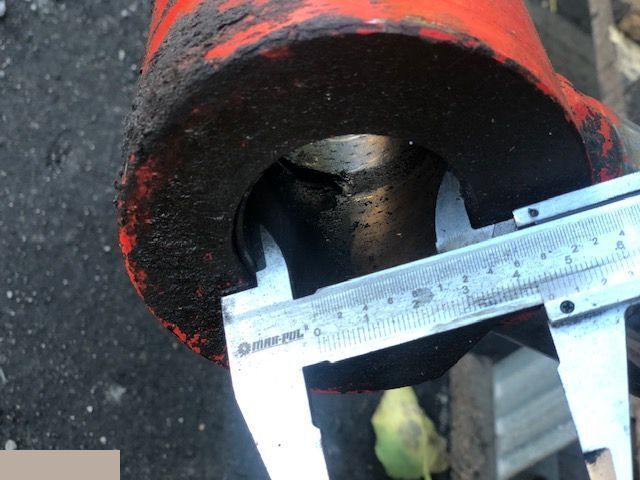 Manitou 524 - Siłownik Wychyłu Łyźki - Hidravlični cilinder za Kmetijski stroj: slika 3 Manitou 524 - Siłownik Wychyłu Łyźki - Hidravlični cilinder za Kmetijski stroj: slika 3