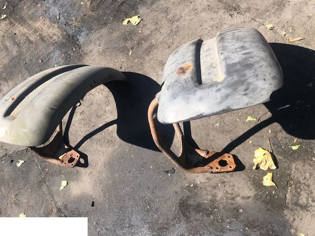 Manitou - Stelaźe - Blatnik za Kmetijski stroj: slika 5 Manitou - Stelaźe - Blatnik za Kmetijski stroj: slika 5