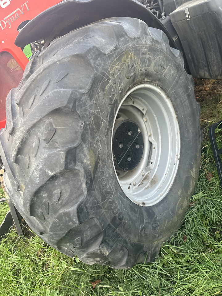 Massey Ferguson case Magnum Koło Kompletne 600/70R28 - Kompletno kolo za Kmetijski stroj: slika 1 Massey Ferguson case Magnum Koło Kompletne 600/70R28 - Kompletno kolo za Kmetijski stroj: slika 1