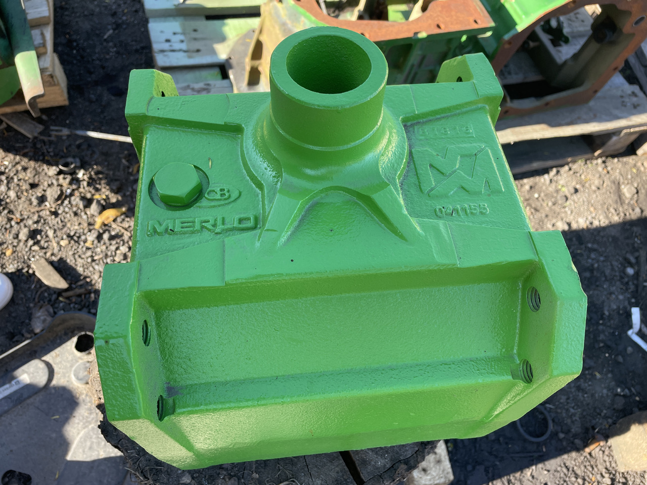 Merlo - obudowa dyferencjału 041155 - Diferencialni menjalnik za Kmetijski stroj: slika 1 Merlo - obudowa dyferencjału 041155 - Diferencialni menjalnik za Kmetijski stroj: slika 1