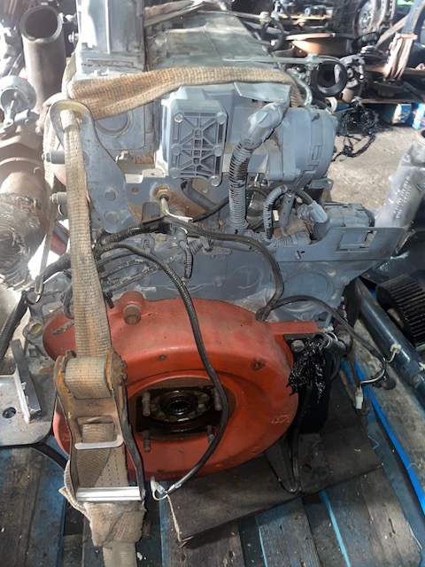 Merlo silnik Deutz TCD2012L042V - Motor za Kmetijski stroj: slika 1 Merlo silnik Deutz TCD2012L042V - Motor za Kmetijski stroj: slika 1