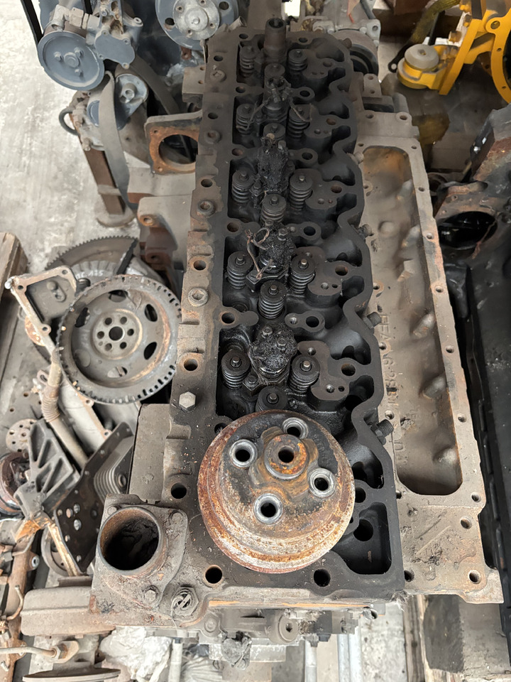 New Holland T6.175 Silnik 4.5 L 175 KM Na Części - Motor za Kmetijski stroj: slika 4 New Holland T6.175 Silnik 4.5 L 175 KM Na Części - Motor za Kmetijski stroj: slika 4