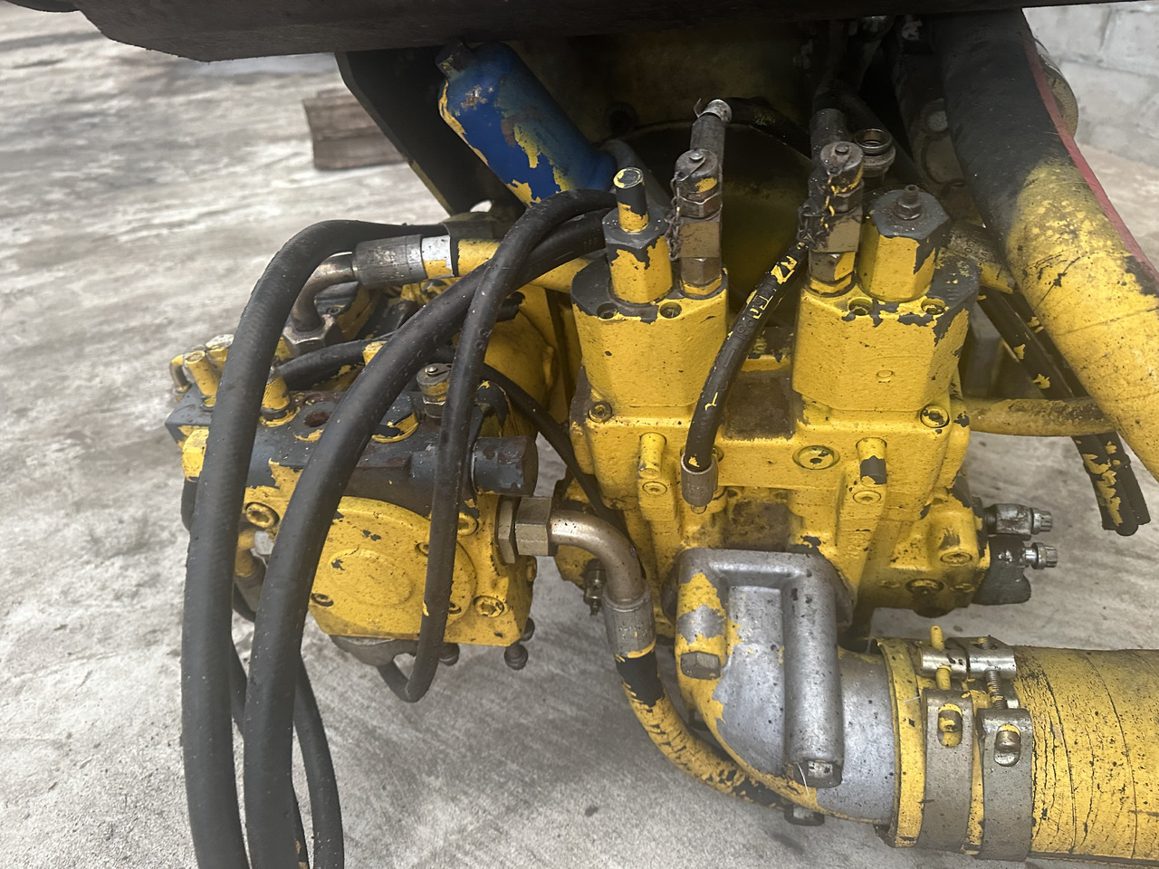 POMPA HYDRAULICZNA O&K 2403136 2460362 RH 5 6 - Hidravlična črpalka za Kmetijski stroj: slika 3 POMPA HYDRAULICZNA O&K 2403136 2460362 RH 5 6 - Hidravlična črpalka za Kmetijski stroj: slika 3