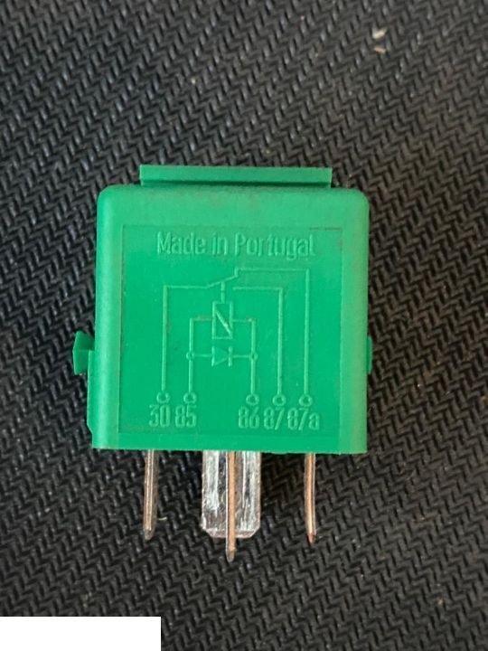 Przekażnik 30A 12V CLAAS 013041 oryginał - Rele za Kmetijski stroj: slika 4 Przekażnik 30A 12V CLAAS 013041 oryginał - Rele za Kmetijski stroj: slika 4