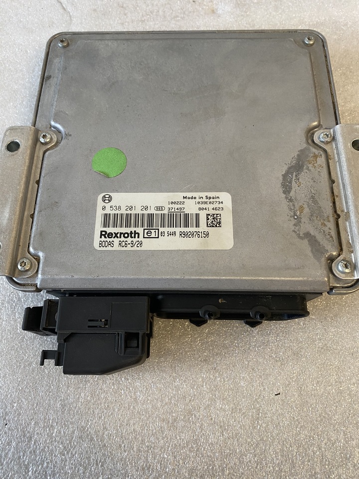 Rexroth R902076150 0 538 201 201 - ECU za Kmetijski stroj: slika 1 Rexroth R902076150 0 538 201 201 - ECU za Kmetijski stroj: slika 1