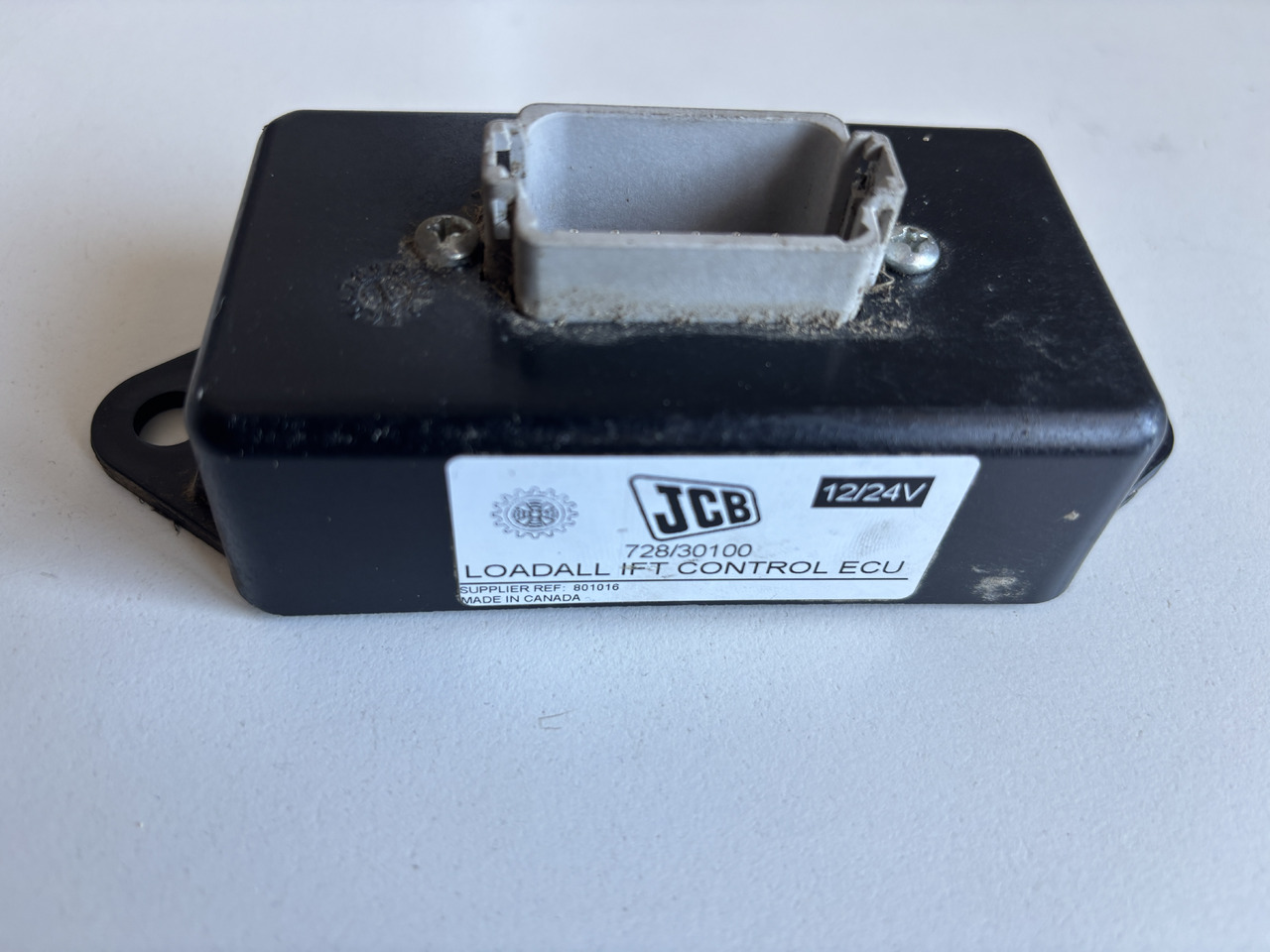 JCB 526 527 530 531 533 535 536 540 541 550 - komputer przeciążeniowy moduł 728/30100 - Rezervni deli: slika 1 JCB 526 527 530 531 533 535 536 540 541 550 - komputer przeciążeniowy moduł 728/30100 - Rezervni deli: slika 1