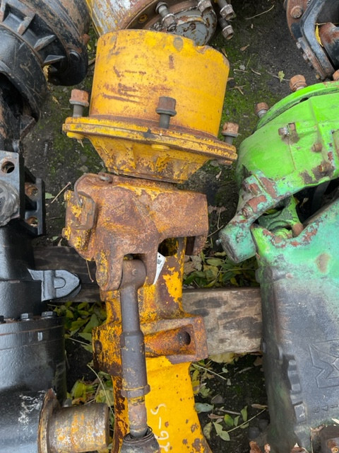 Jcb 526 zwrotnica zwolnica Piasta 448281100027 - Rezervni deli za Teleskopski viličar: slika 1 Jcb 526 zwrotnica zwolnica Piasta 448281100027 - Rezervni deli za Teleskopski viličar: slika 1