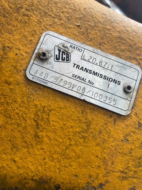Jcb 526 zwrotnica zwolnica Piasta 448281100027 - Rezervni deli za Teleskopski viličar: slika 3 Jcb 526 zwrotnica zwolnica Piasta 448281100027 - Rezervni deli za Teleskopski viličar: slika 3