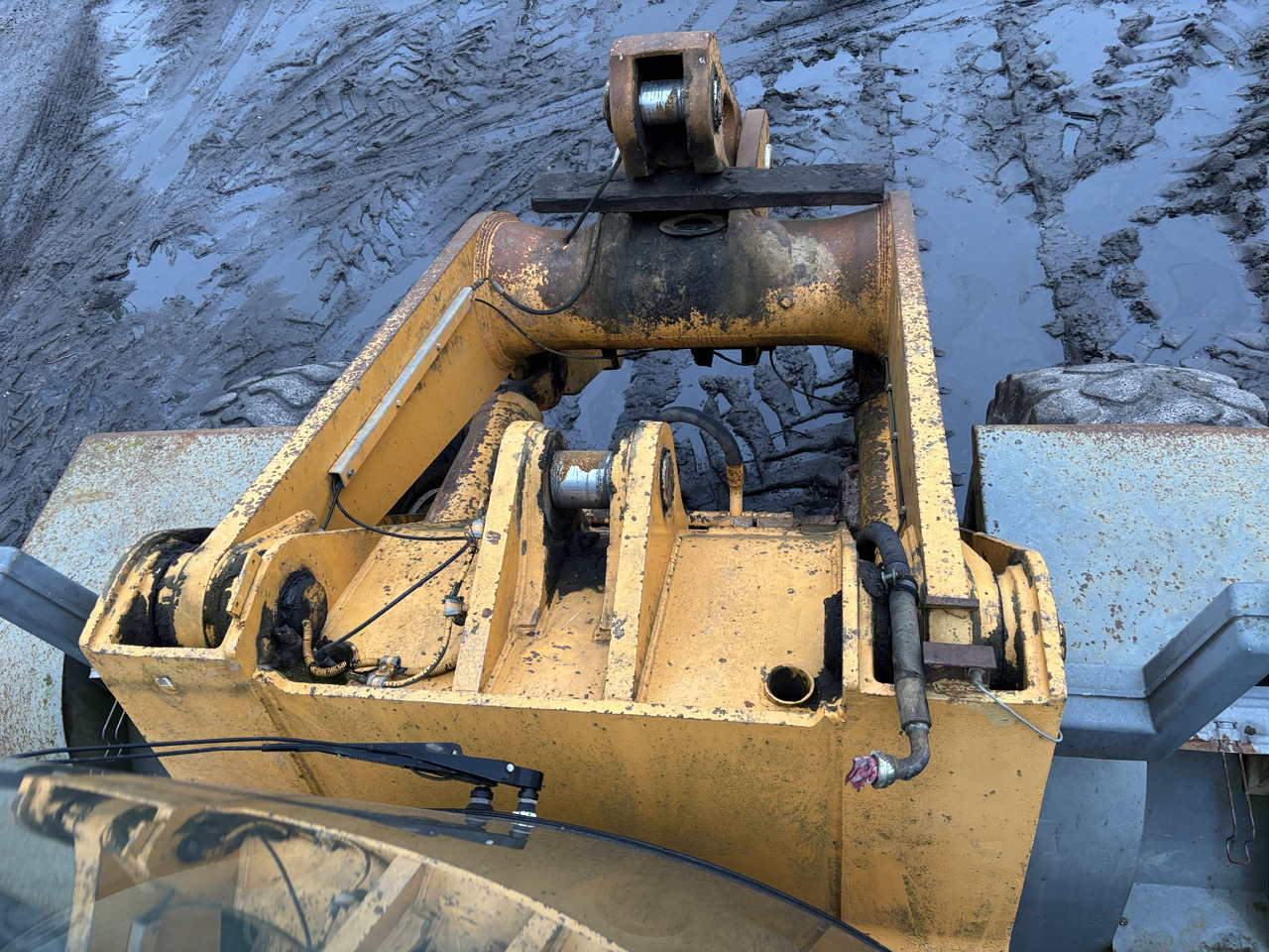 Liebherr 564 Wysięgnik Siłownik Mocowanie Uchwyt Podnośnik - Rezervni deli za Gradbeni stroj: slika 4 Liebherr 564 Wysięgnik Siłownik Mocowanie Uchwyt Podnośnik - Rezervni deli za Gradbeni stroj: slika 4