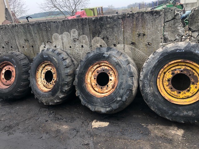 Sanderson , Matbro , Claas Ranger - Felgi 14x20 Koła Felga - Kompletno kolo za Oprema za rokovanje z materiali: slika 5 Sanderson , Matbro , Claas Ranger - Felgi 14x20 Koła Felga - Kompletno kolo za Oprema za rokovanje z materiali: slika 5