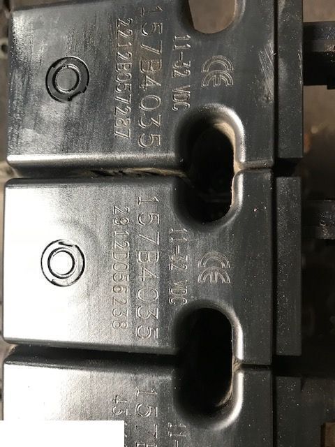 Sauer Danfoss - Cewki Proporcjonalne Rozdzielacz Elektrozawory - Električni sistem za Kmetijski stroj: slika 5 Sauer Danfoss - Cewki Proporcjonalne Rozdzielacz Elektrozawory - Električni sistem za Kmetijski stroj: slika 5