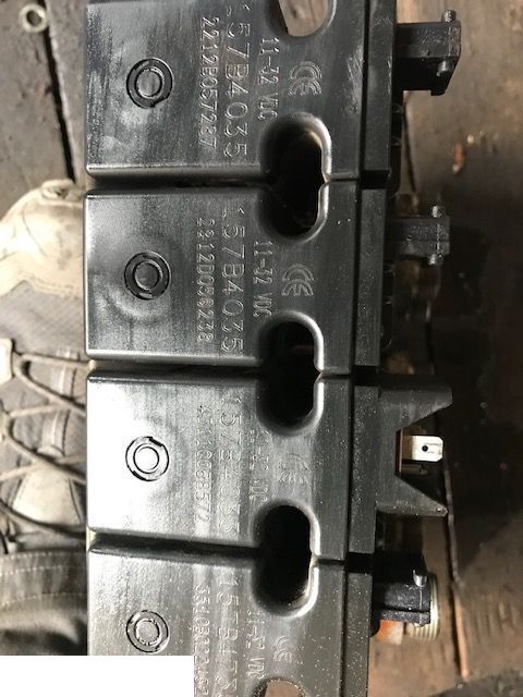 Sauer Danfoss - Cewki Proporcjonalne Rozdzielacz Elektrozawory - Električni sistem za Kmetijski stroj: slika 3 Sauer Danfoss - Cewki Proporcjonalne Rozdzielacz Elektrozawory - Električni sistem za Kmetijski stroj: slika 3