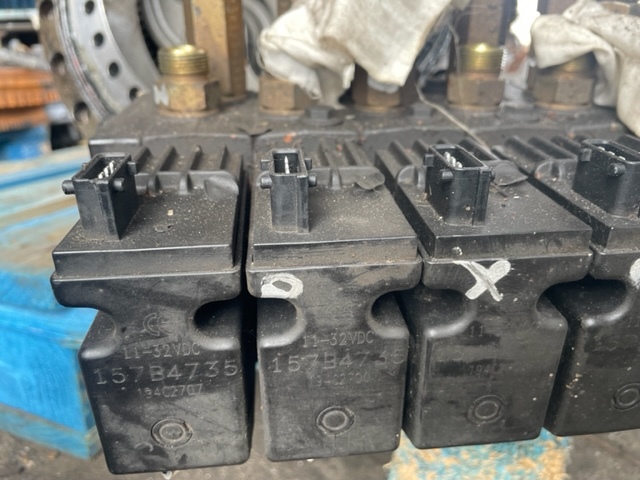 Sauer danfoss 157B4735 - ECU za Kmetijski stroj: slika 1 Sauer danfoss 157B4735 - ECU za Kmetijski stroj: slika 1