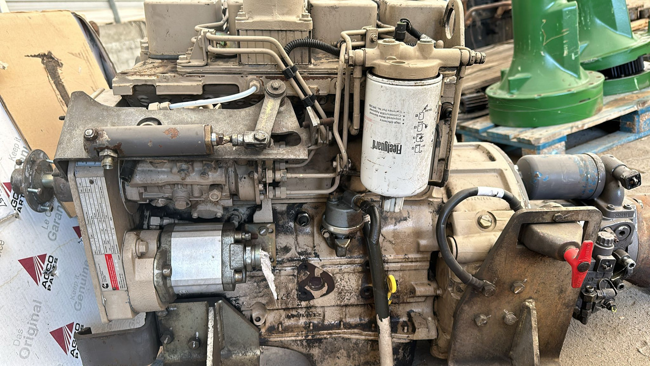 Silnik Cummins b4.5-99c - Motor za Gradbeni stroj: slika 1 Silnik Cummins b4.5-99c - Motor za Gradbeni stroj: slika 1