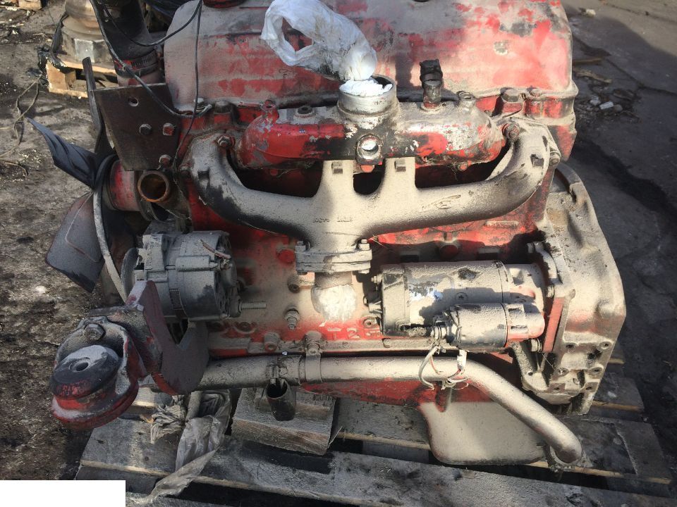 Silnik Ford 703F 6015 - Motor za Kmetijski stroj: slika 2 Silnik Ford 703F 6015 - Motor za Kmetijski stroj: slika 2