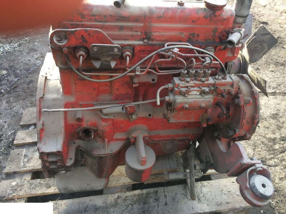 Silnik Ford 703F 6015 - Motor za Kmetijski stroj: slika 1 Silnik Ford 703F 6015 - Motor za Kmetijski stroj: slika 1