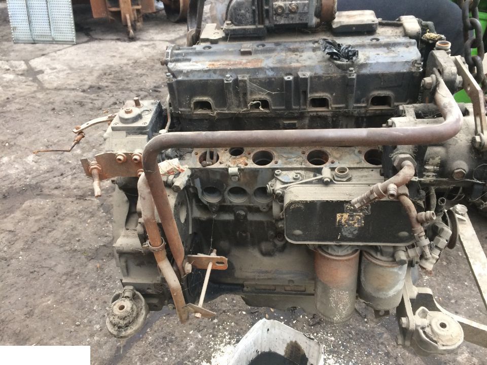 Silnik Merlo Deutz 04289542RY - Motor za Kmetijski stroj: slika 1 Silnik Merlo Deutz 04289542RY - Motor za Kmetijski stroj: slika 1