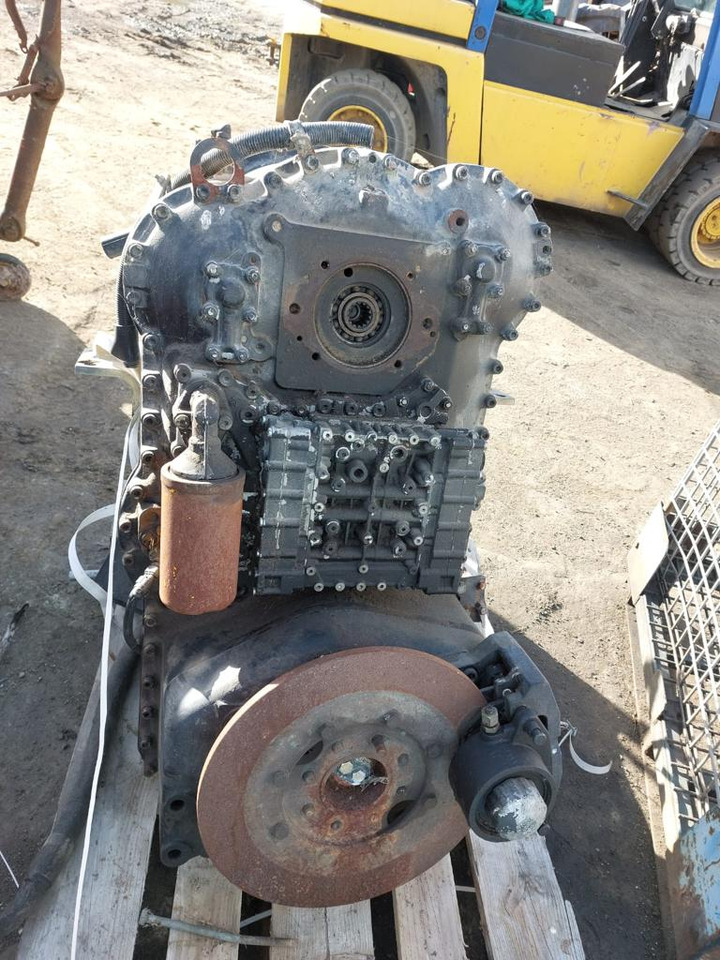 Skrzynia biegów ZF 4WG 4WG-210 Hitachi Case Komatsu - Menjalnik za Kmetijski stroj: slika 3 Skrzynia biegów ZF 4WG 4WG-210 Hitachi Case Komatsu - Menjalnik za Kmetijski stroj: slika 3