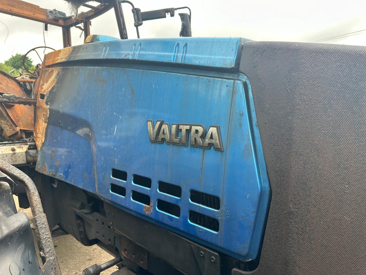 Traktor Valtra 8150 8150-4 - cała na części: slika 15