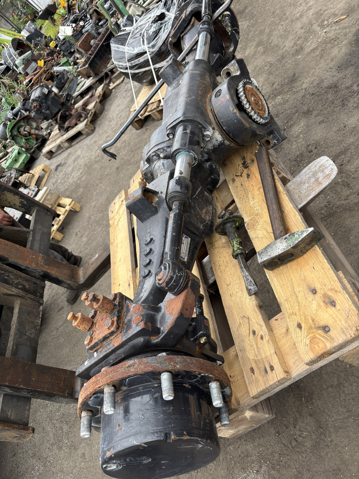 Valtra N92 - most przedni - zwolnica zwrotnica siłownik dyferencjał atak - Premnik za Kmetijski stroj: slika 5 Valtra N92 - most przedni - zwolnica zwrotnica siłownik dyferencjał atak - Premnik za Kmetijski stroj: slika 5