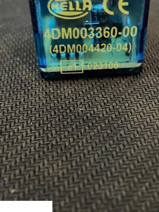 Claas 4dm004420-04 - Rele za Kmetijski stroj: slika 1 Claas 4dm004420-04 - Rele za Kmetijski stroj: slika 1