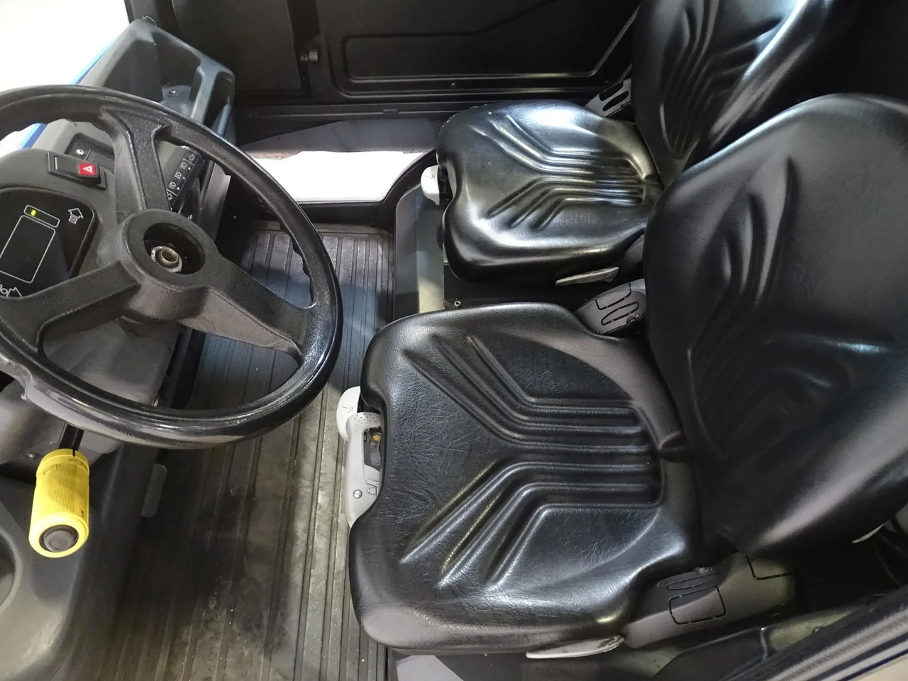 Linde P250 - Vlečni traktor: slika 3 Linde P250 - Vlečni traktor: slika 3