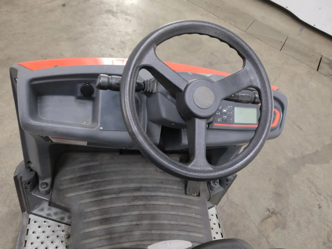 Linde P60 - Vlečni traktor: slika 3 Linde P60 - Vlečni traktor: slika 3