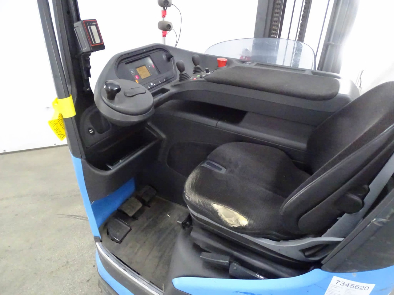 Linde R16HD-01 - Viličar s pomičnim teleskopom: slika 5 Linde R16HD-01 - Viličar s pomičnim teleskopom: slika 5