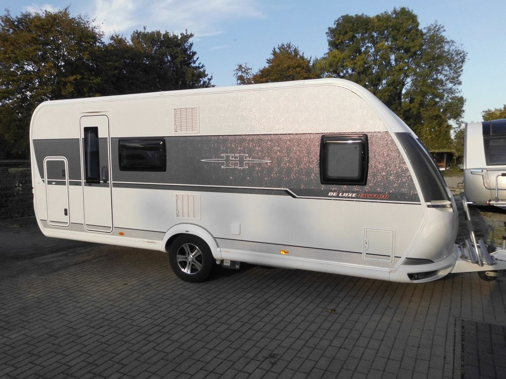 Hobby DE LUXE EDITION 560 KMFe 1 Hand XT-Mover Garage - Počitniška prikolica: slika 1 Hobby DE LUXE EDITION 560 KMFe 1 Hand XT-Mover Garage - Počitniška prikolica: slika 1