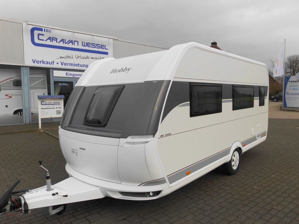 Hobby De Luxe 460 SFf 2025 AUTARK FBH 1500kg. +++ Hobby De Luxe 460 SFf mit Extras, Lagerabverkauf - Počitniška prikolica: slika 4 Hobby De Luxe 460 SFf 2025 AUTARK FBH 1500kg. +++ Hobby De Luxe 460 SFf mit Extras, Lagerabverkauf - Počitniška prikolica: slika 4
