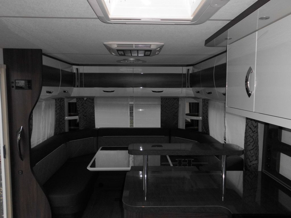 Počitniška prikolica Hobby Prestige 620 CL 2024 BACKOFEN KLIMA 2200KG: slika 11 Počitniška prikolica Hobby Prestige 620 CL 2024 BACKOFEN KLIMA 2200KG: slika 11