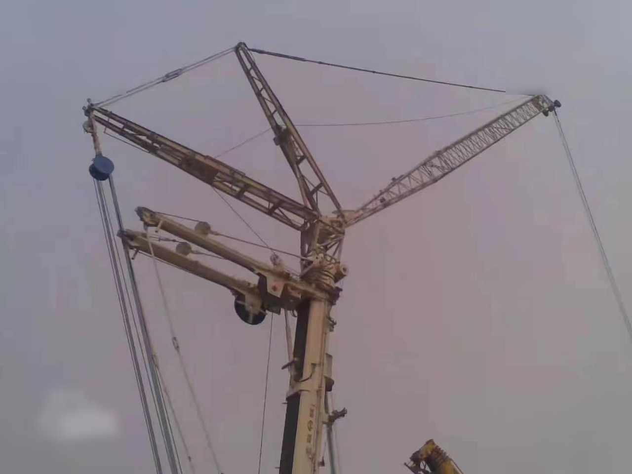 2009 DEMAG AC 350-1 - Avtodvigalo za vse namene: slika 5 2009 DEMAG AC 350-1 - Avtodvigalo za vse namene: slika 5