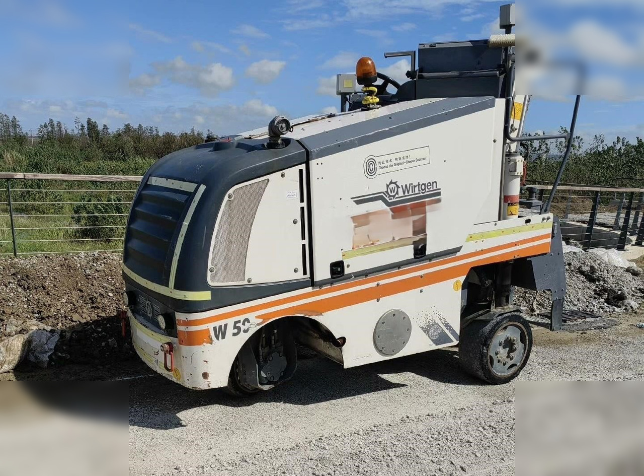 2009 WIRTGEN W50 - Freza za asfalt: slika 1 2009 WIRTGEN W50 - Freza za asfalt: slika 1