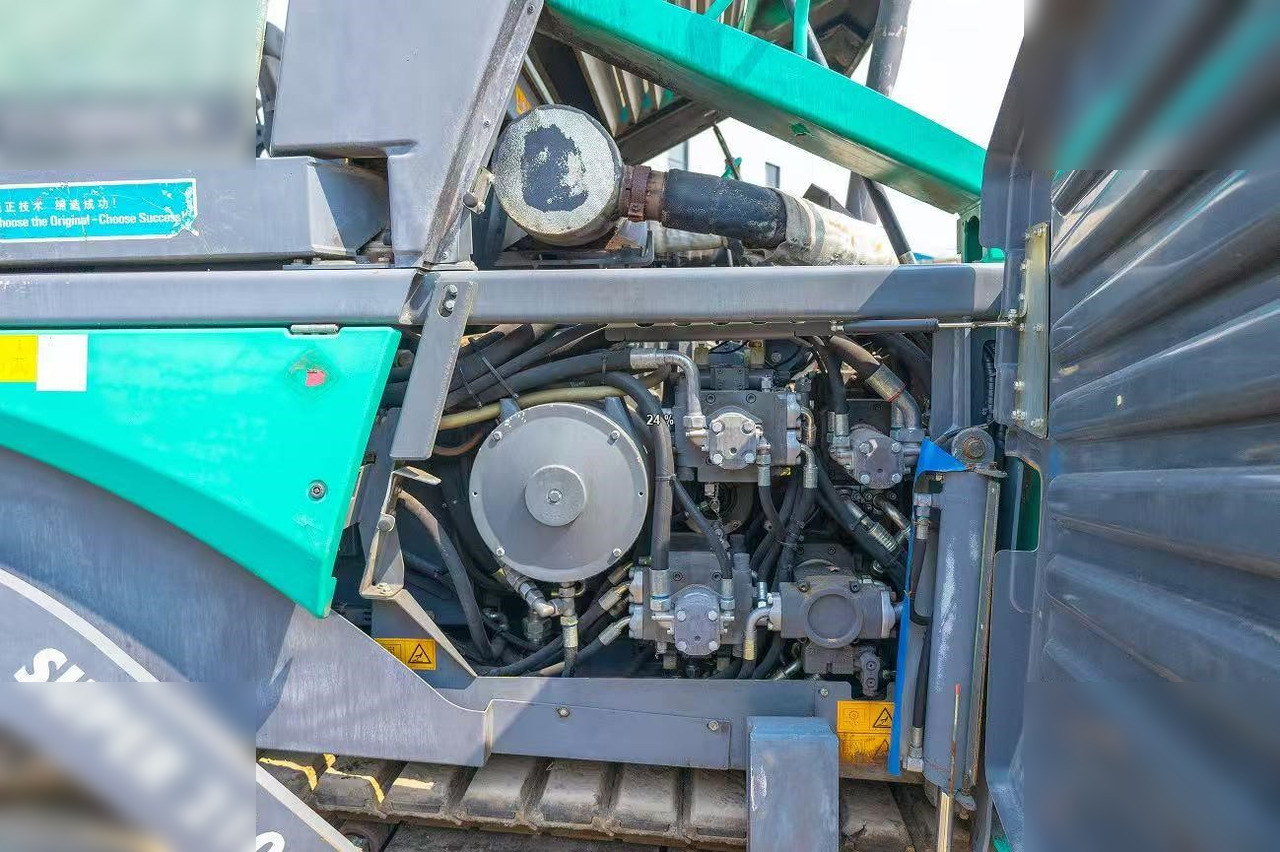 2015 VÖGELE SUPER 2100-3L - Asfaltni finišer: slika 4 2015 VÖGELE SUPER 2100-3L - Asfaltni finišer: slika 4